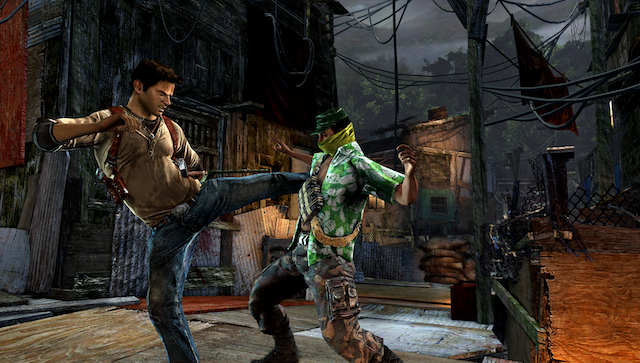 Uncharted: Golden Abyss - Drake Attacking