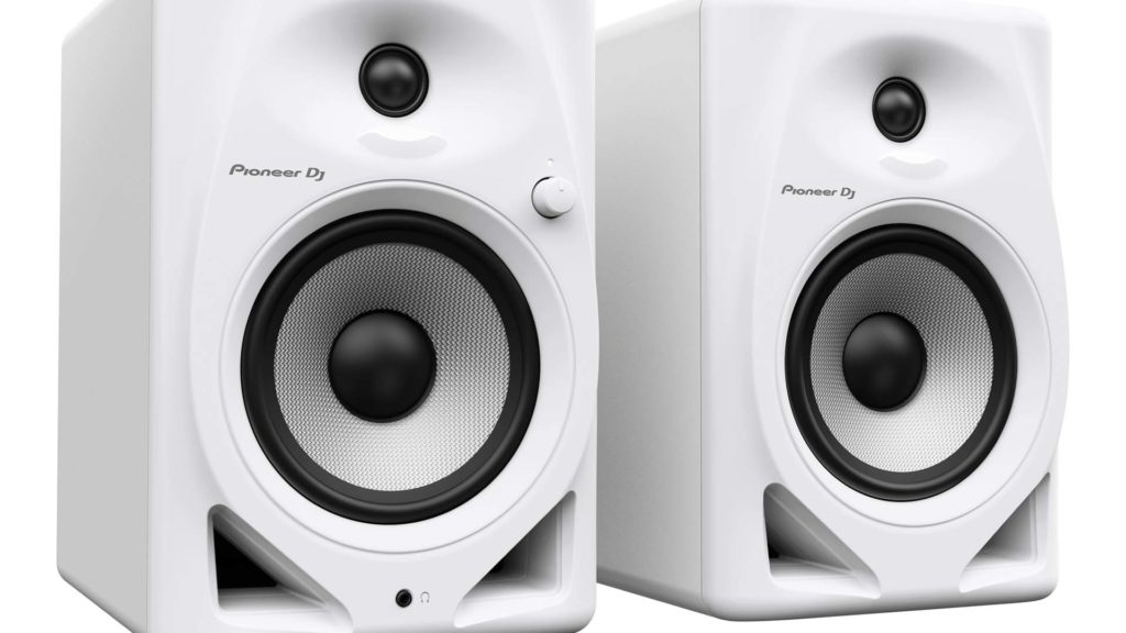 Pioneer DJ launches range of three brand new desktop speakers | GodisaGeek.com