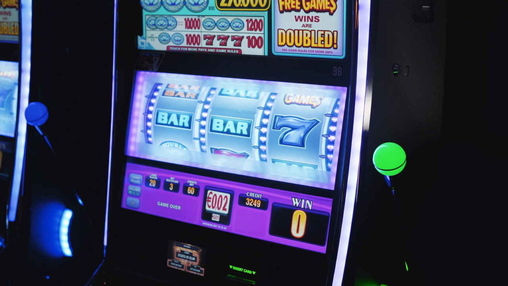 Which Slot Game To Start With In 2022 If You Are A Newbie | GodisaGeek.com