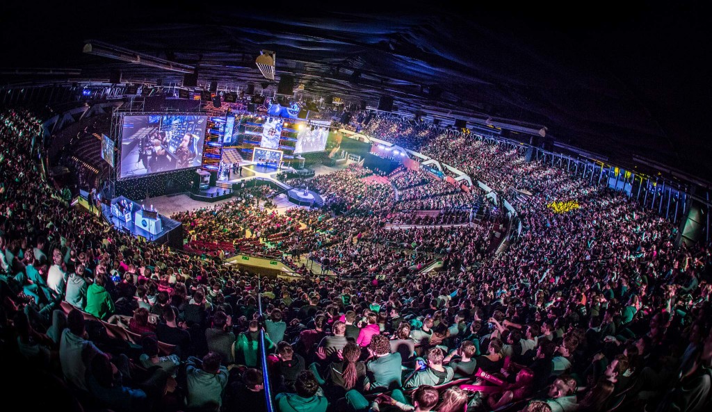 2019 World Championship Hits Record Viewership – League of Legends